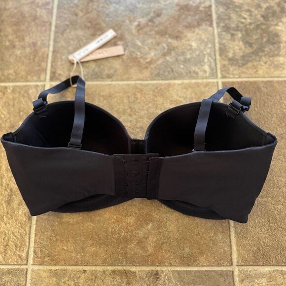 Skims Fits Everybody Strapless Bra Onyx Size 36DDD - Picture 7 of 11
